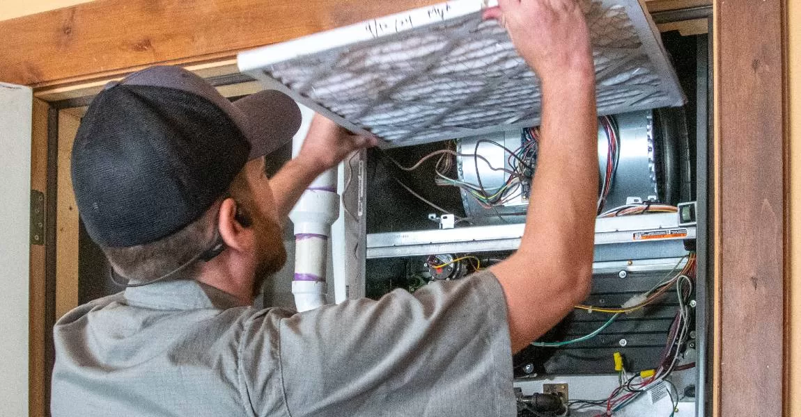 Cleaning the furnace filter